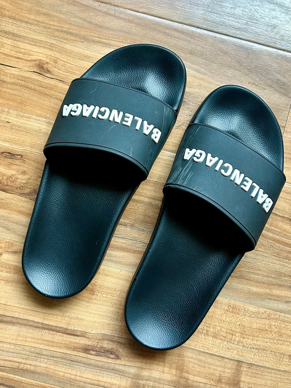 Balenciaga | Pool Slide Sandal